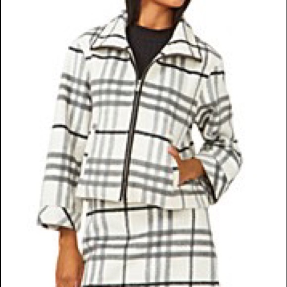 Riley & Rae Striped Jacket - Picture 5 of 5